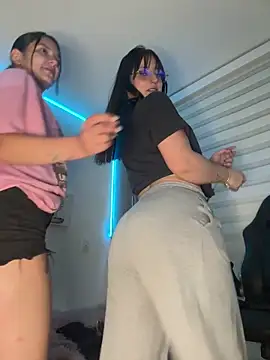 Snapshot of Megan_lu2 chatting on 01/31/25, 12:06 Megan lu2 online show from 01/31/25, 12:06