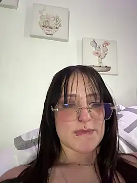 Snapshot of Megan_lu2 chatting on 02/09/25, 05:29 Megan lu2 online show from 02/09/25, 05:29