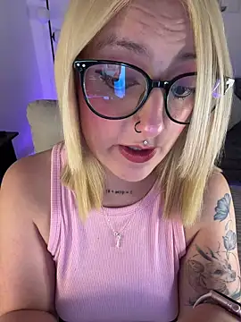 Megan lu2 online show from 04/07/26, 05:19