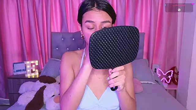 Emiily Scott1 online show from 11/08/25, 02:28