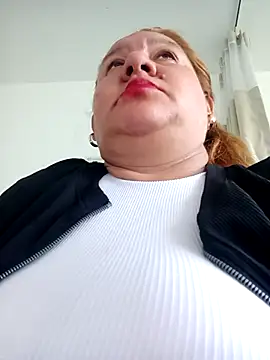 Snapshot of HORNY_MATURE25 chatting on 01/04/25, 06:30 HORNY MATURE25 online show from 01/04/25, 06:30