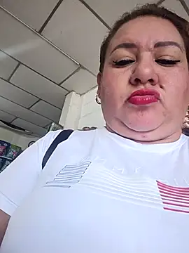 Snapshot of HORNY_MATURE25 chatting on 01/17/26, 02:55 HORNY MATURE25 online show from 01/17/26, 02:55