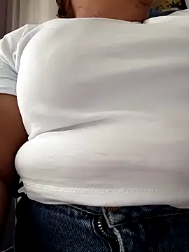 Snapshot of HORNY_MATURE25 chatting on 02/20/26, 02:06 HORNY MATURE25 online show from 02/20/26, 02:06