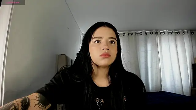 aliice walker  online show from 11/07/25, 03:12