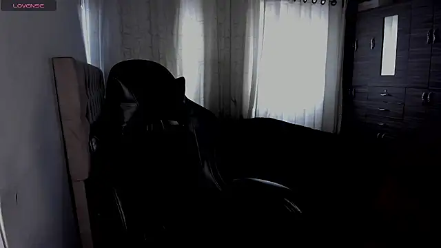 aliice walker  online show from 04/22/26, 07:15