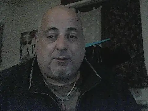 Snapshot of Paolino_8316 chatting on 10/18/25, 07:58 Paolino 8316 online show from 10/18/25, 07:58