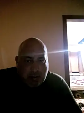 Snapshot of Paolino_8316 chatting on 04/27/26, 10:41 Paolino 8316 online show from 04/27/26, 10:41