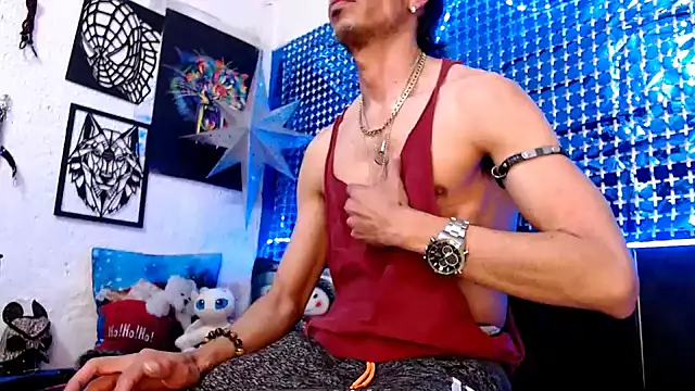 Mensecret69 online show from 12/31/24, 11:39