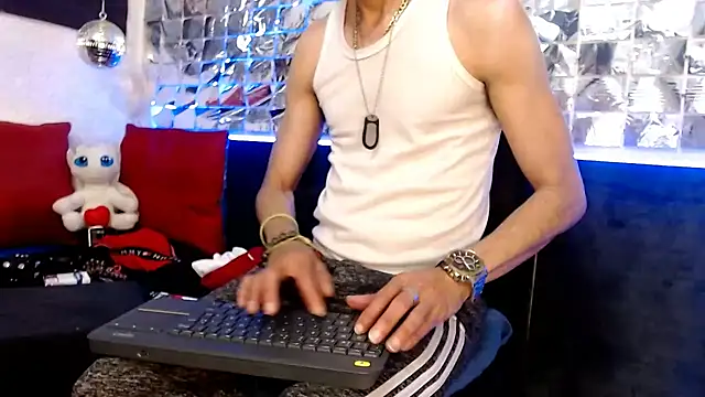 Mensecret69 online show from 01/25/25, 12:27