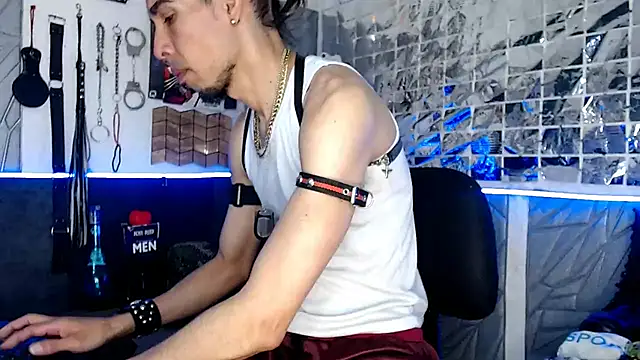 Mensecret69 online show from 03/10/25, 05:39