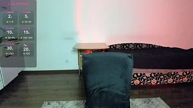 Snapshot of KitsuneRem chatting on 02/07/26, 10:13 KitsuneRem online show from 02/07/26, 10:13