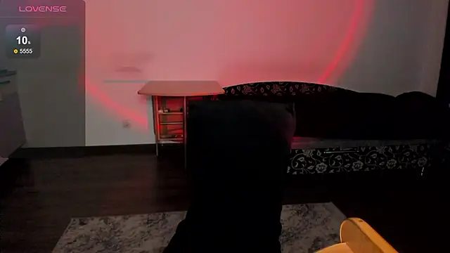 Snapshot of KitsuneRem chatting on 02/08/26, 11:41 KitsuneRem online show from 02/08/26, 11:41