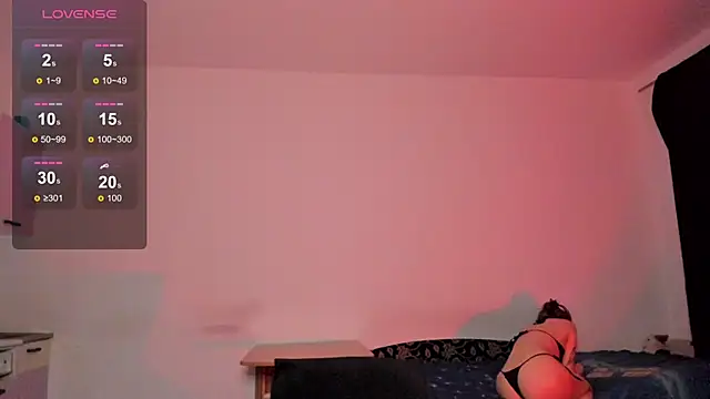 Snapshot of KitsuneRem chatting on 02/24/26, 10:08 KitsuneRem online show from 02/24/26, 10:08