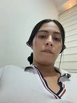 Sophie  Foxxx online show from 05/21/26, 02:29