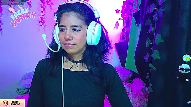 Roxanbunny1 online show from 01/18/26, 05:11