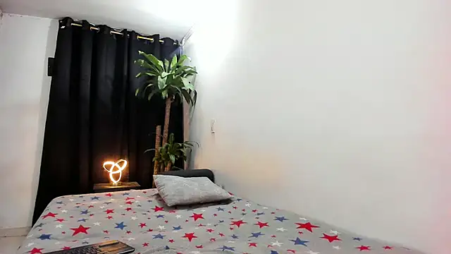 Lia-y-felipe online show from 07/06/26, 10:56