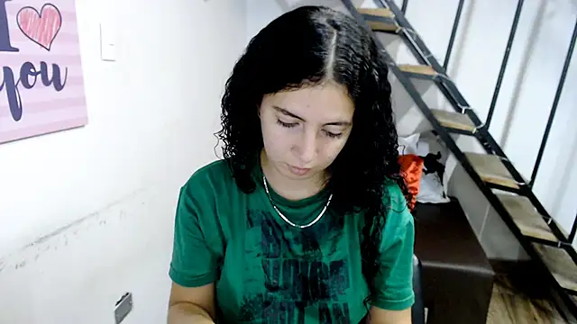 samantha baby  online show from 01/22/25, 11:21