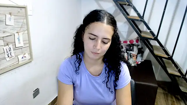 samantha baby  online show from 02/28/25, 10:17