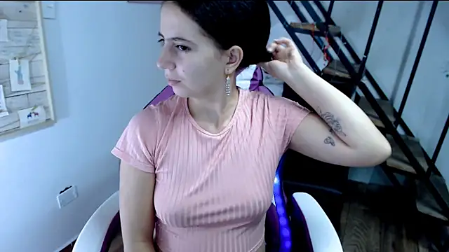 samantha baby  online show from 09/17/25, 06:31