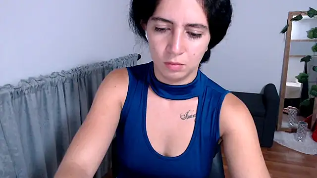 samantha baby  online show from 11/16/25, 05:46