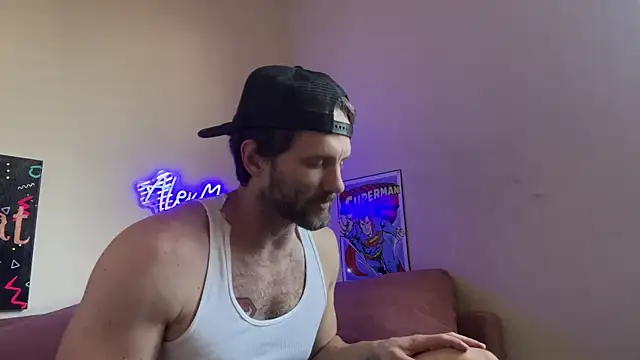 Snapshot of alexmannd chatting on 04/10/26, 10:25 alexmannd online show from 04/10/26, 10:25