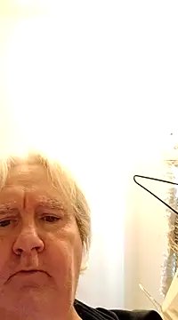 Snapshot of graham1980 chatting on 01/31/25, 03:22 graham1980 online show from 01/31/25, 03:22