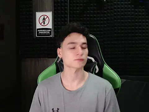 Curly Angel24 online show from 12/20/25, 01:12