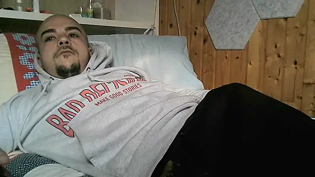 ItalianVinDiesel online show from 11/28/25, 10:29