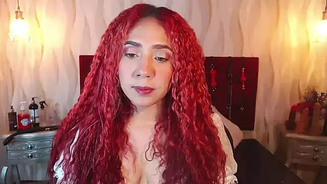IsabelaLatina online show from 06/04/26, 01:33