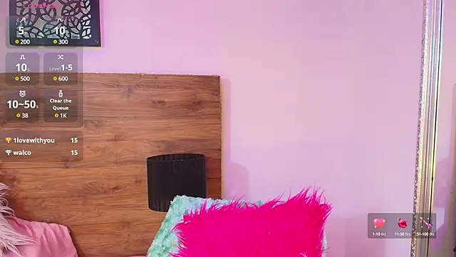 Snapshot of KAROL-SCOTT chatting on 02/07/25, 02:19 KAROL-SCOTT online show from 02/07/25, 02:19