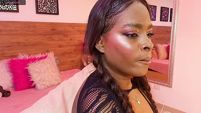 Snapshot of KAROL-SCOTT chatting on 03/14/25, 08:06 KAROL-SCOTT online show from 03/14/25, 08:06