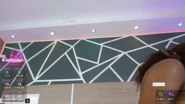 Snapshot of KAROL-SCOTT chatting on 10/11/25, 08:29 KAROL-SCOTT online show from 10/11/25, 08:29