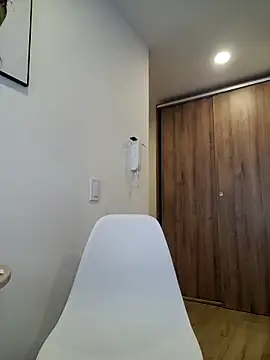 Evehampy online show from 10/26/25, 08:04