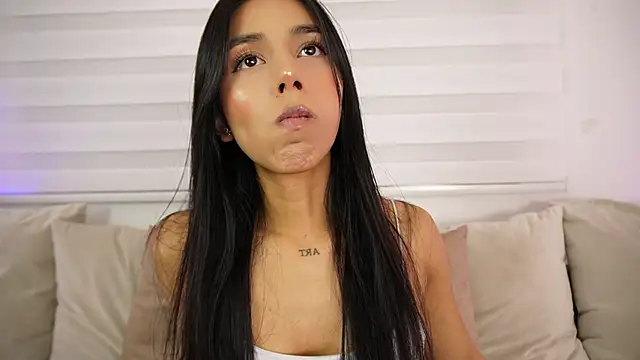 Ariadna5 online show from 02/06/25, 02:44