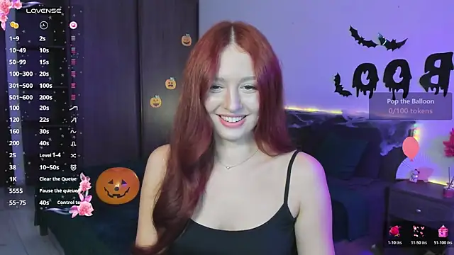 EleanorePeach online show from 10/30/25, 12:17