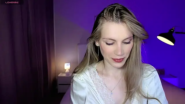 Snapshot of Lilianna_Just chatting on 07/02/26, 12:11 Lilianna Just online show from 07/02/26, 12:11