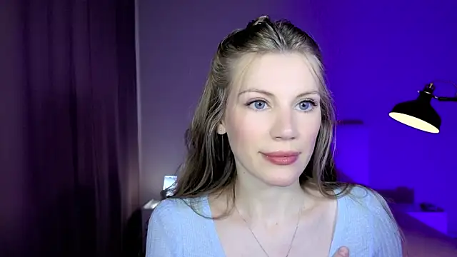 Snapshot of Lilianna_Just chatting on 07/06/26, 10:34 Lilianna Just online show from 07/06/26, 10:34