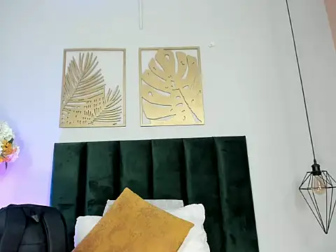 NoraDasilva online show from 03/20/26, 12:26