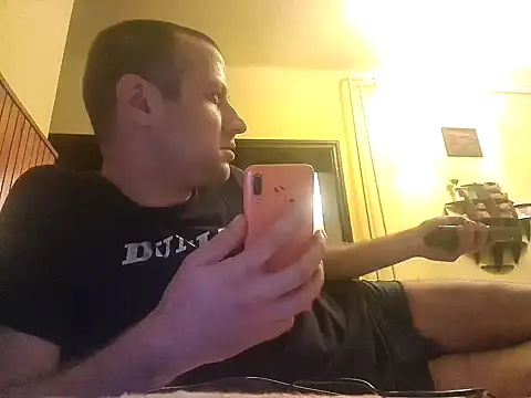 Snapshot of popperspair chatting on 01/02/25, 01:38 popperspair online show from 01/02/25, 01:38