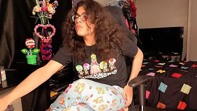 ShinyCherub online show from 02/25/25, 01:09