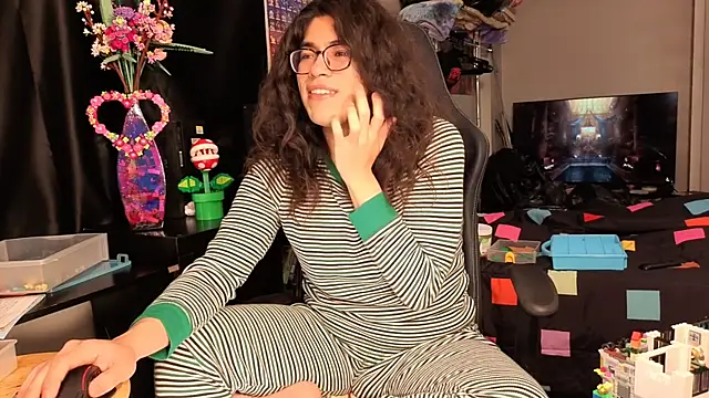 ShinyCherub online show from 03/09/25, 10:08