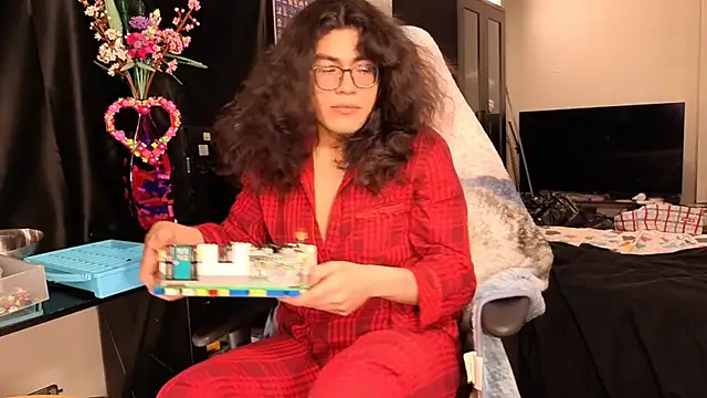 ShinyCherub online show from 03/11/25, 10:07