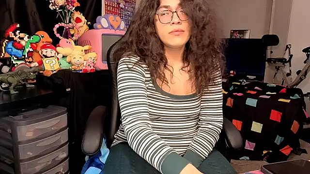 ShinyCherub online show from 10/25/25, 02:46