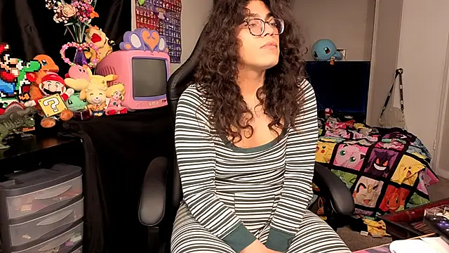 ShinyCherub online show from 11/04/25, 01:16