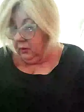 Snapshot of Merilulla chatting on 02/09/25, 02:29 Merilulla online show from 02/09/25, 02:29