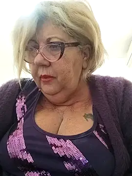 Snapshot of Merilulla chatting on 03/12/25, 09:02 Merilulla online show from 03/12/25, 09:02