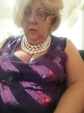 Snapshot of Merilulla chatting on 03/13/25, 12:37 Merilulla online show from 03/13/25, 12:37