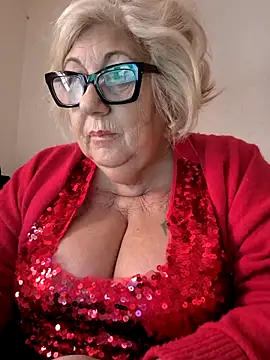 Snapshot of Merilulla chatting on 12/21/25, 02:35 Merilulla online show from 12/21/25, 02:35