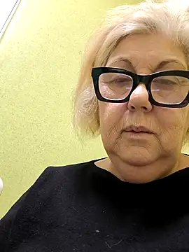 Snapshot of Merilulla chatting on 01/14/26, 04:18 Merilulla online show from 01/14/26, 04:18