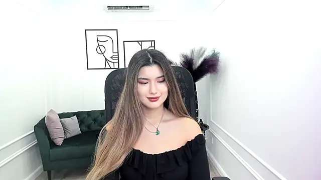 AnneTLi online show from 09/20/25, 03:18